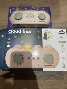 Kids Dream Night Light and Audio Player - Cream/Light Green